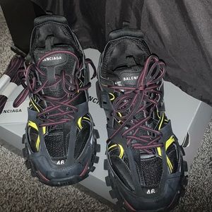 Men’s Size 13 Authentic Balenciaga Track Sneaker